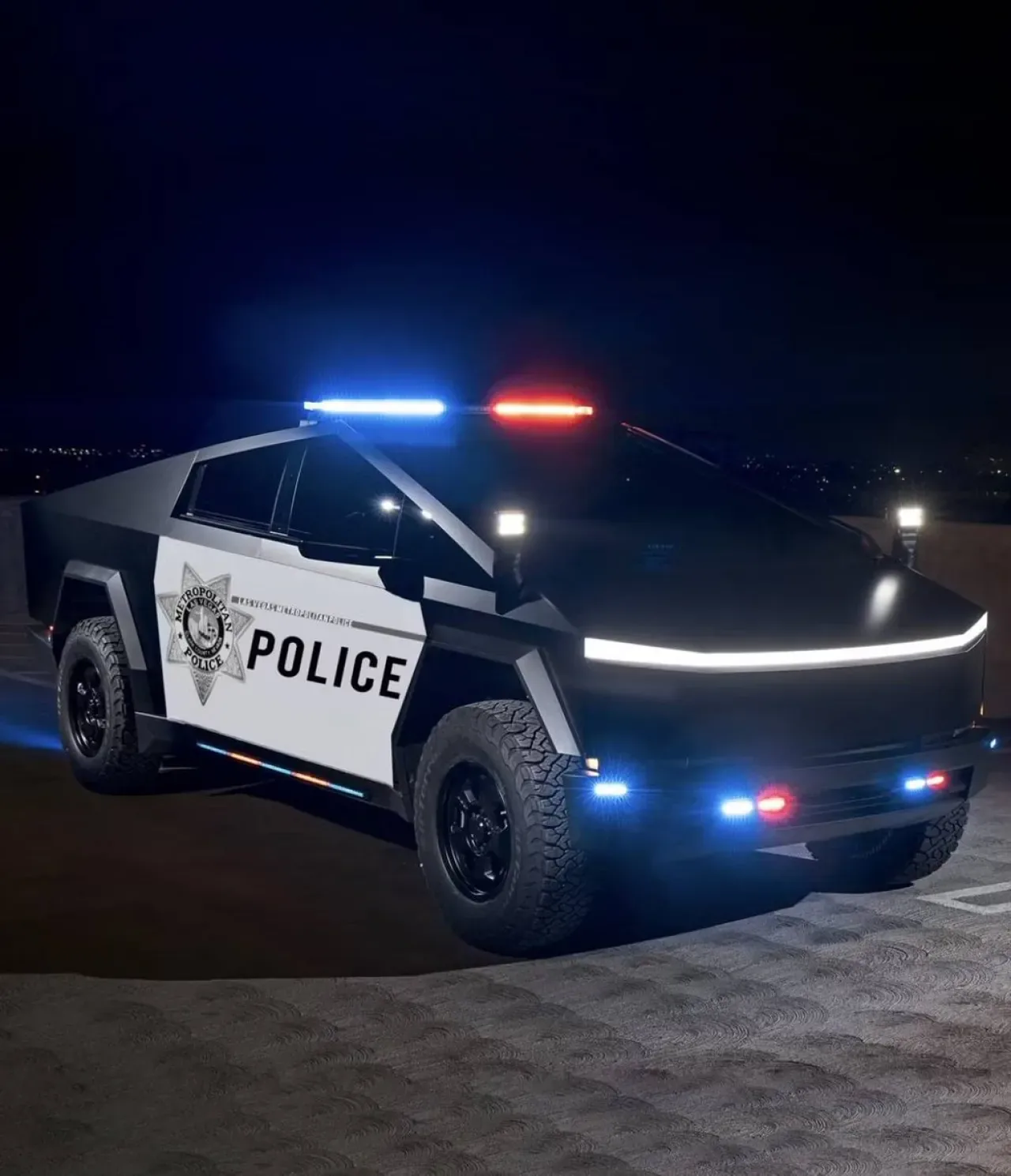 Cybertruck, Las Vegas Polisinin Hizmetine Girdi Cybertruck, Las Vegas Polisinin Hizmetine Girdi