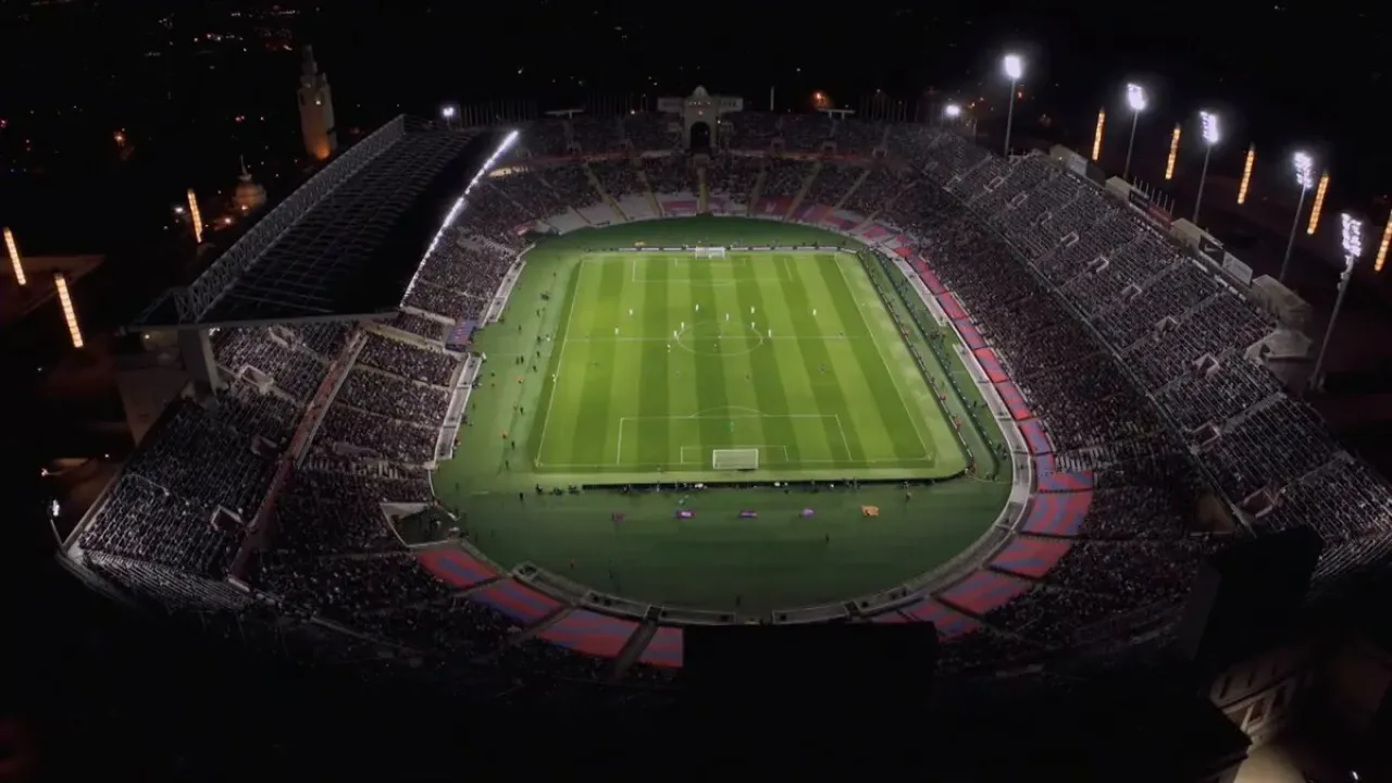 Barcelona, El Clasico Şokunun Ardından Elche'yi 3-0 Mağlup Etti Barcelona, El Clasico Şokunun Ardından Elche'yi 3-0 Mağlup Etti