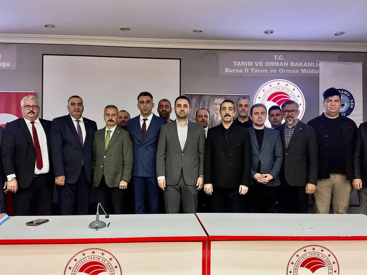 MHP'den Türk Tarım ve Orman Sen Bursa Şubesinin Genel Kuruluna Katılım MHP'den Türk Tarım ve Orman Sen Bursa Şubesinin Genel Kuruluna Katılım