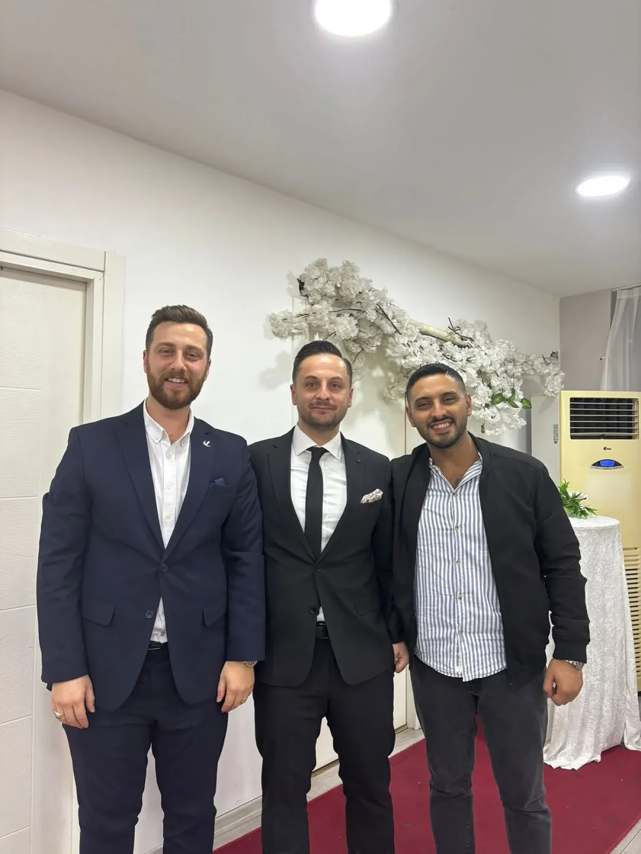 Yeniden Refah Partisi İstanbul Gençlik Kolları Üyesinin Nişan Törenine Katılım Yeniden Refah Partisi İstanbul Gençlik Kolları Üyesinin Nişan Törenine Katılım