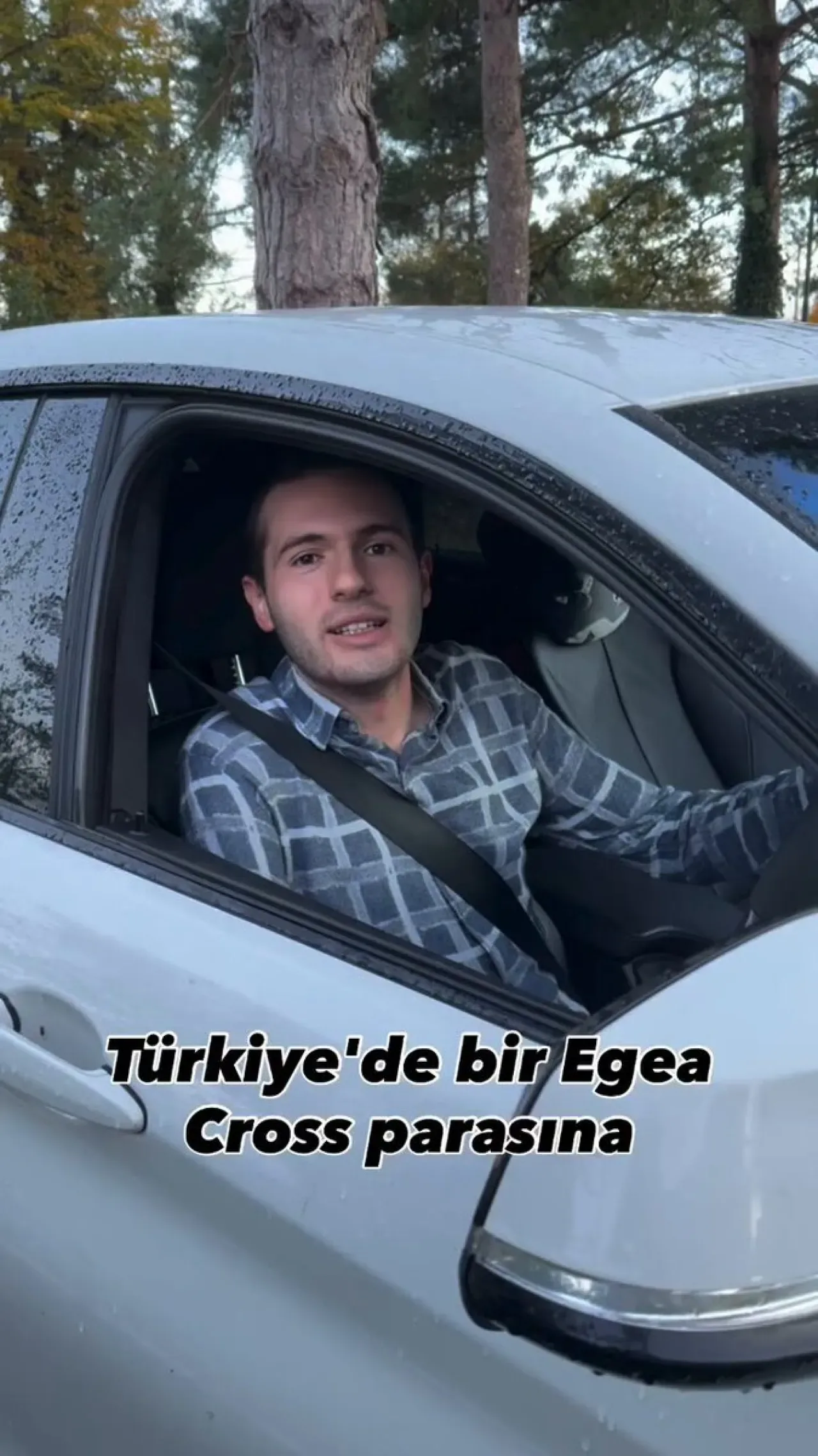 Gurbetçi Türkiye'deki Egea Cross Fiyatına Galler'de Alınabilecek Lüks Araçları Paylaştı Gurbetçi Türkiye'deki Egea Cross Fiyatına Galler'de Alınabilecek Lüks Araçları Paylaştı