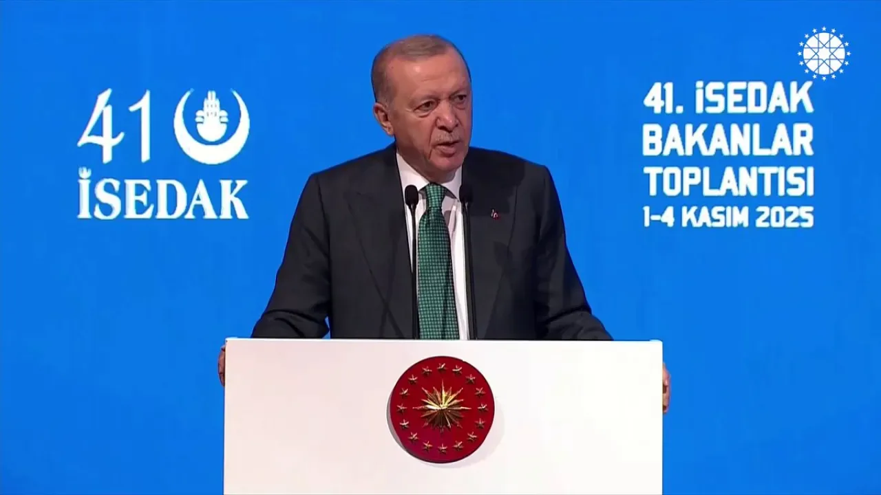 İSEDAK Proje Destek Programları ile İslam Ülkelerine 180 Projede Destek İSEDAK Proje Destek Programları ile İslam Ülkelerine 180 Projede Destek