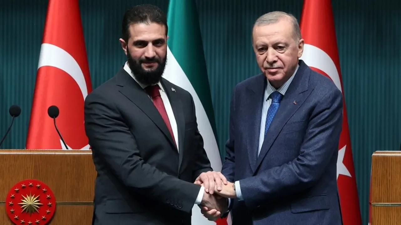 Erdoğan: Suriye'nin Yeniden Ayağa Kalkması Temel Önceliğimizdir Erdoğan: Suriye'nin Yeniden Ayağa Kalkması Temel Önceliğimizdir