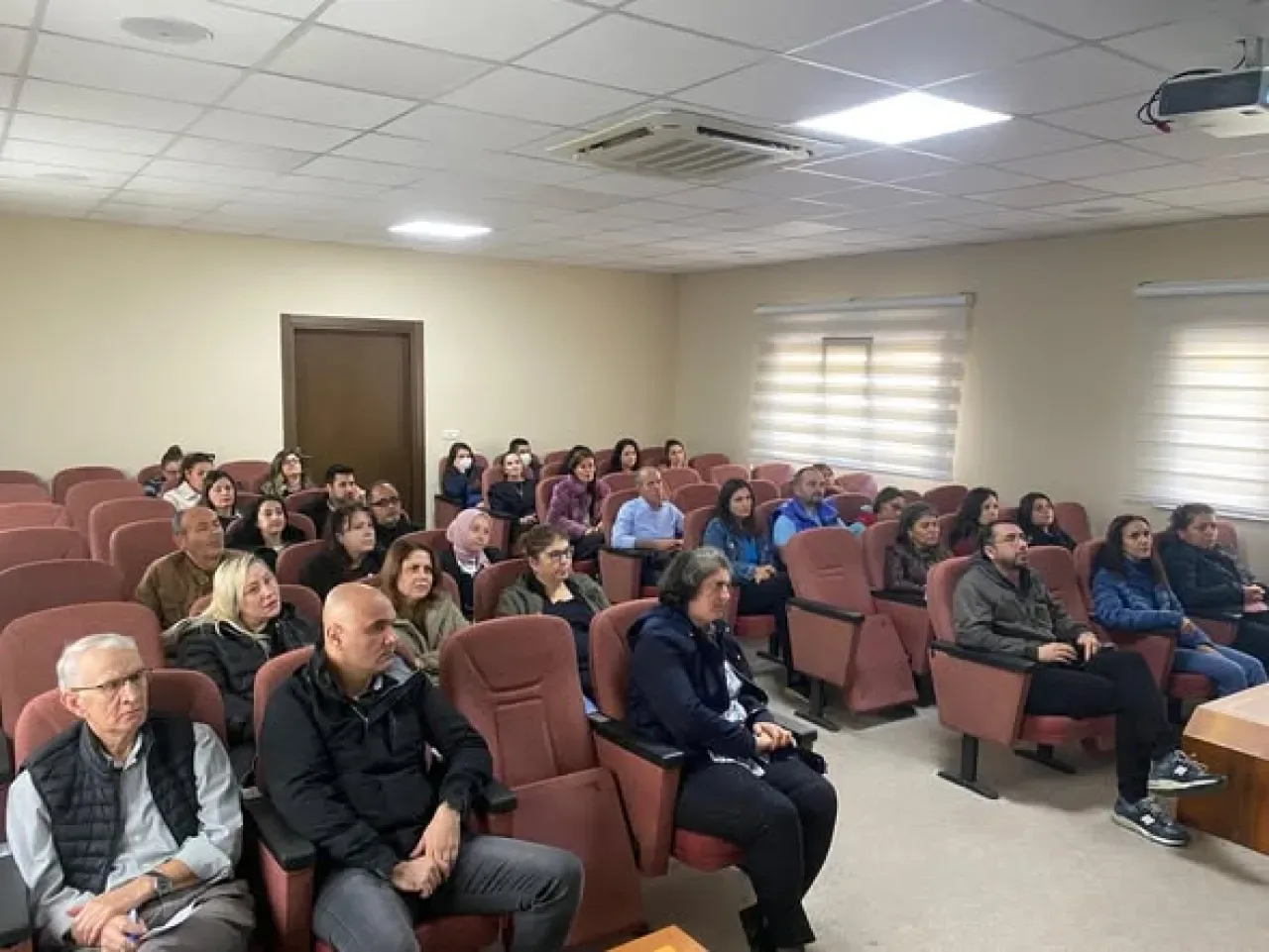 İstanbul İl Tarım ve Orman Müdürlüğü Personeline Afet Farkındalık Eğitimi İstanbul İl Tarım ve Orman Müdürlüğü Personeline Afet Farkındalık Eğitimi