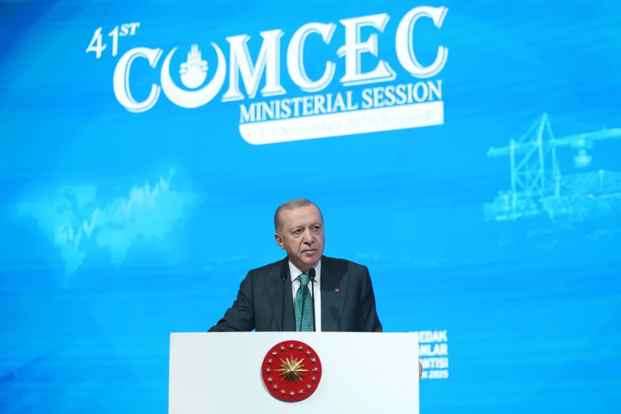 Cumhurbaşkanı Erdoğan, 41. İSEDAK Bakanlar Toplantısı'nın Hayırlara Vesile Olmasını Diledi Cumhurbaşkanı Erdoğan, 41. İSEDAK Bakanlar Toplantısı'nın Hayırlara Vesile Olmasını Diledi