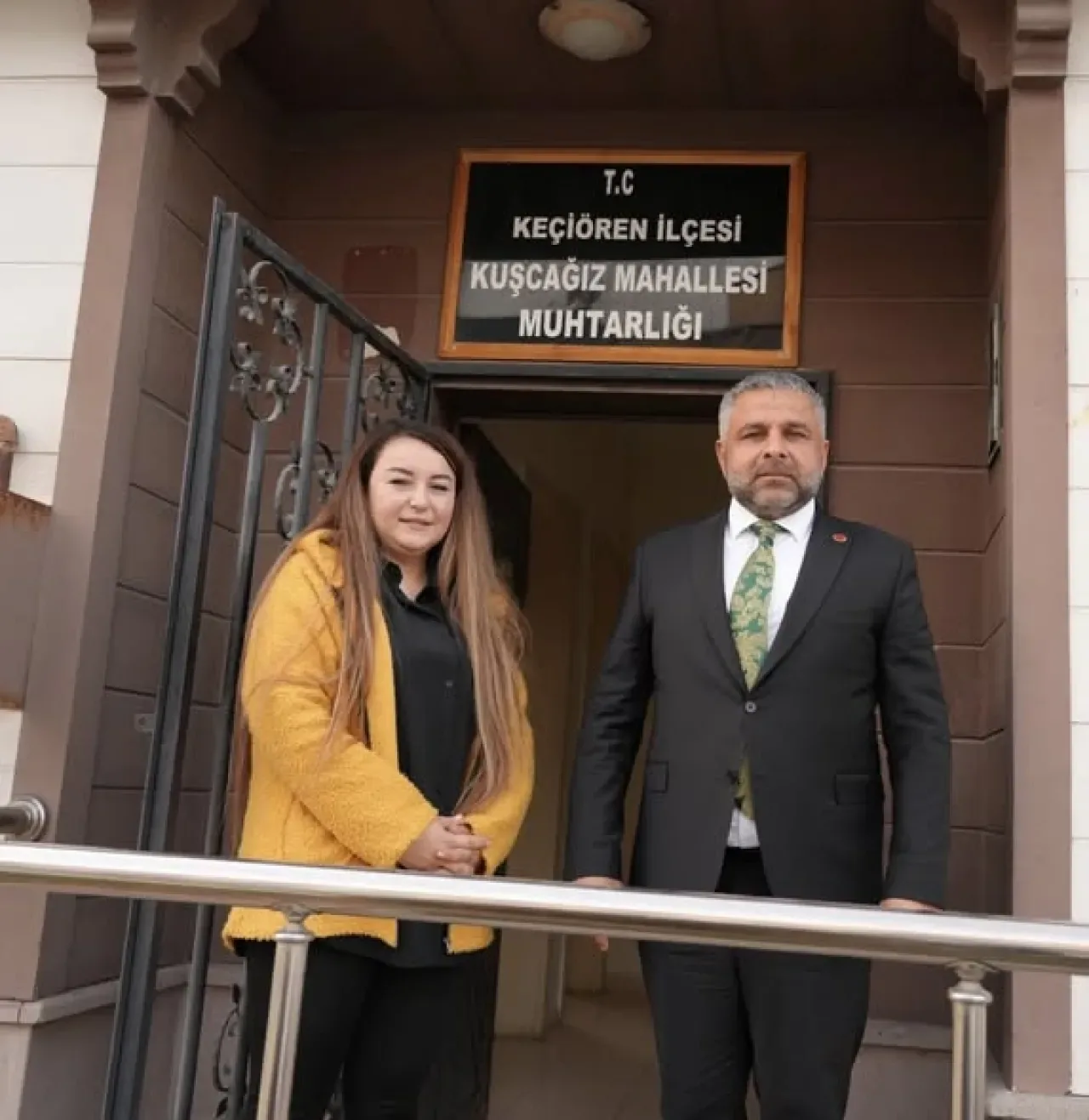 MHP Keçiören İlçe Başkanı Kenan Yağmur, Kuşcağız Mahalle Muhtarını Ziyaret Etti MHP Keçiören İlçe Başkanı Kenan Yağmur, Kuşcağız Mahalle Muhtarını Ziyaret Etti