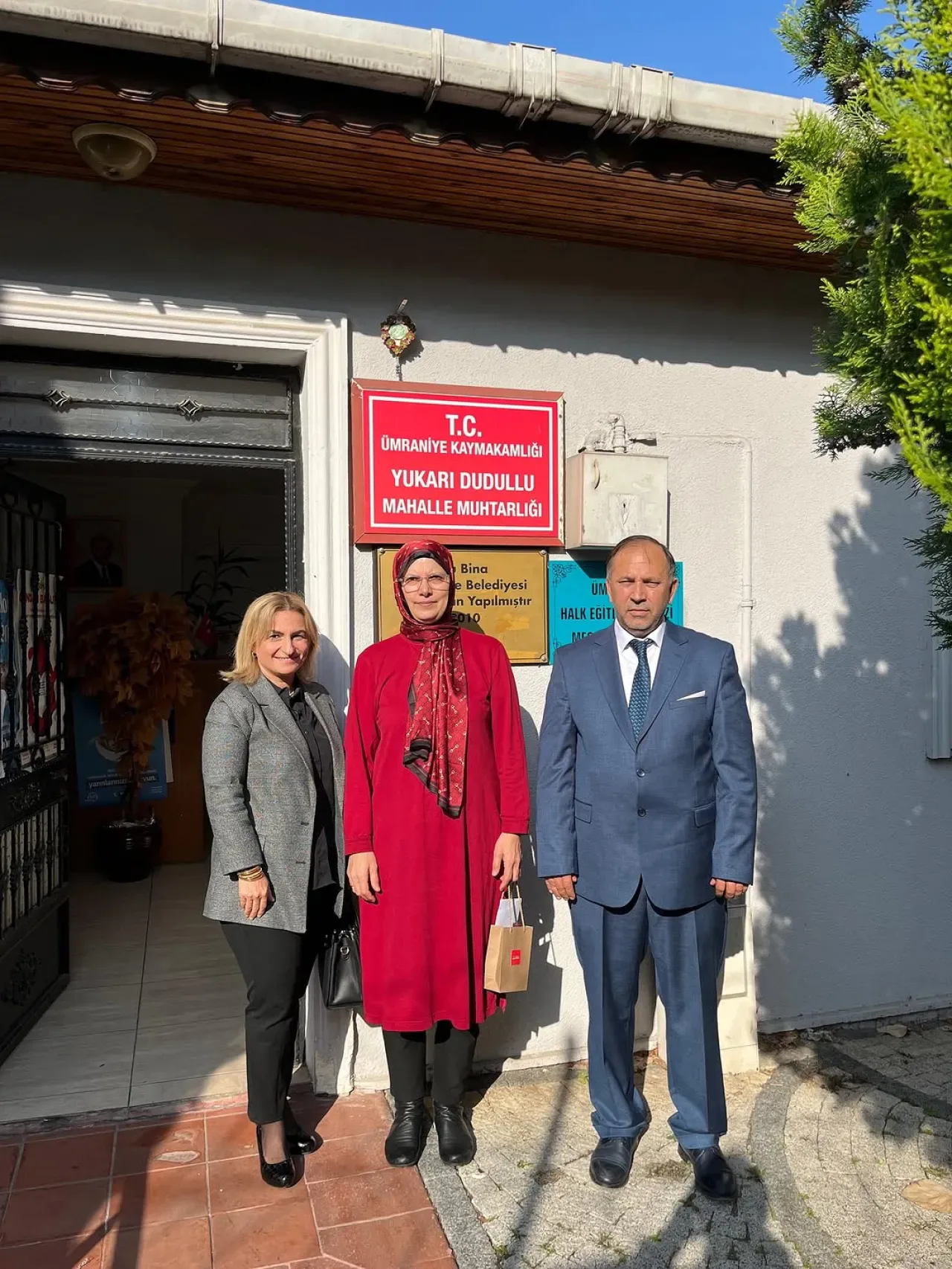 İBB Başkanı İmamoğlu'nun Muhtarlar Günü Mesajı Ümraniye'de İletildi İBB Başkanı İmamoğlu'nun Muhtarlar Günü Mesajı Ümraniye'de İletildi