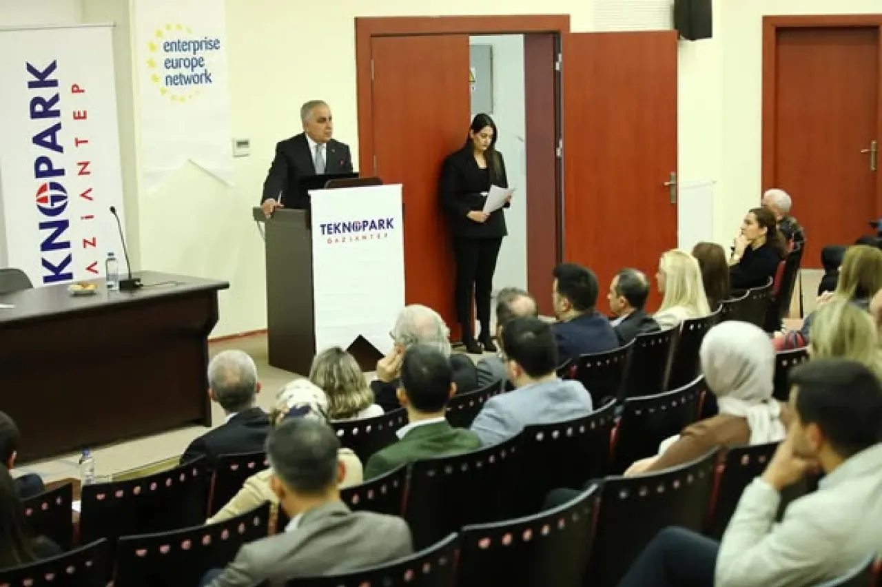 Gaziantep Üniversitesi'nde Ufuk Avrupa Bilgilendirme Konferansı Düzenlendi Gaziantep Üniversitesi'nde Ufuk Avrupa Bilgilendirme Konferansı Düzenlendi
