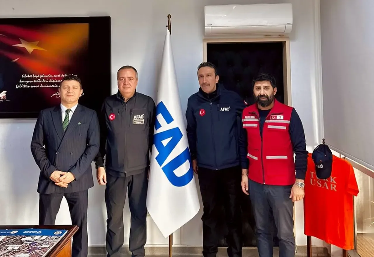 Türk Kızılay ve AFAD Ekipleri Edirne'de Ulusal Tatbikat İçin Bir Araya Geldi Türk Kızılay ve AFAD Ekipleri Edirne'de Ulusal Tatbikat İçin Bir Araya Geldi