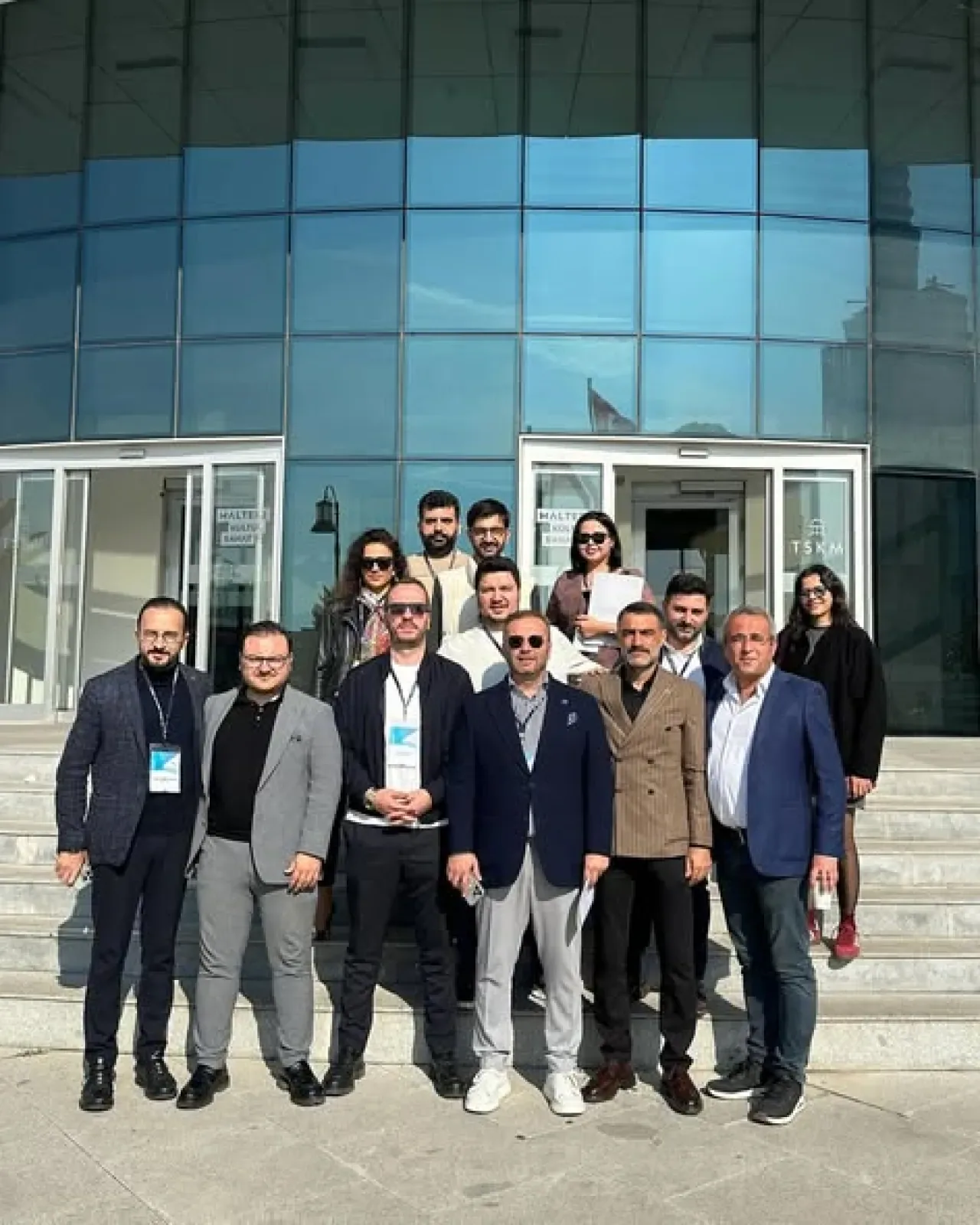 Mimarlık Hizmetleri Yönetmeliği Taslağı Olağanüstü Genel Kurul'da Kabul Edildi Mimarlık Hizmetleri Yönetmeliği Taslağı Olağanüstü Genel Kurul'da Kabul Edildi