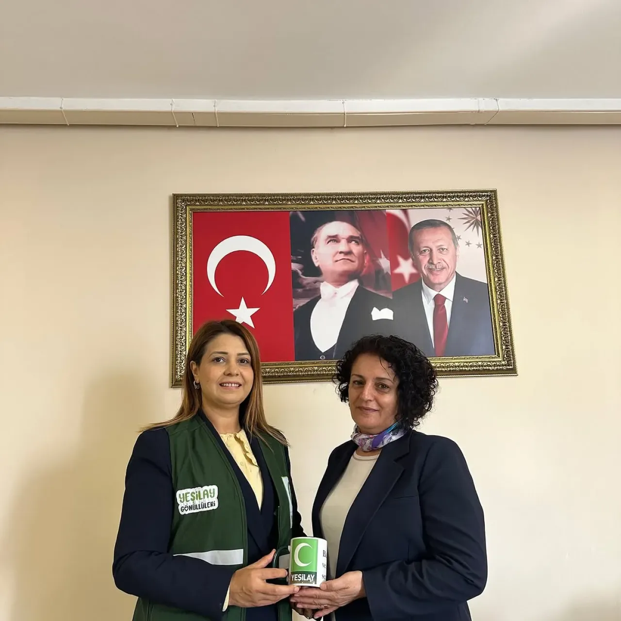 Yeşilay Gaziosmanpaşa Şubesi'nden Gaziosmanpaşa Belediyesi'ne İş Birliği Ziyareti Yeşilay Gaziosmanpaşa Şubesi'nden Gaziosmanpaşa Belediyesi'ne İş Birliği Ziyareti