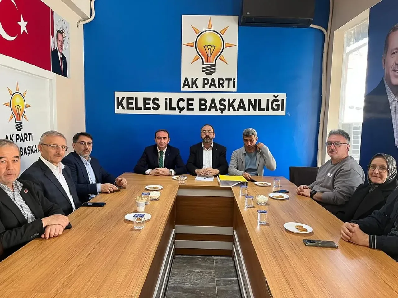 Keles Belediye Meclisi, Kasım Ayı Toplantısı Öncesi Değerlendirmelerde Bulundu Keles Belediye Meclisi, Kasım Ayı Toplantısı Öncesi Değerlendirmelerde Bulundu