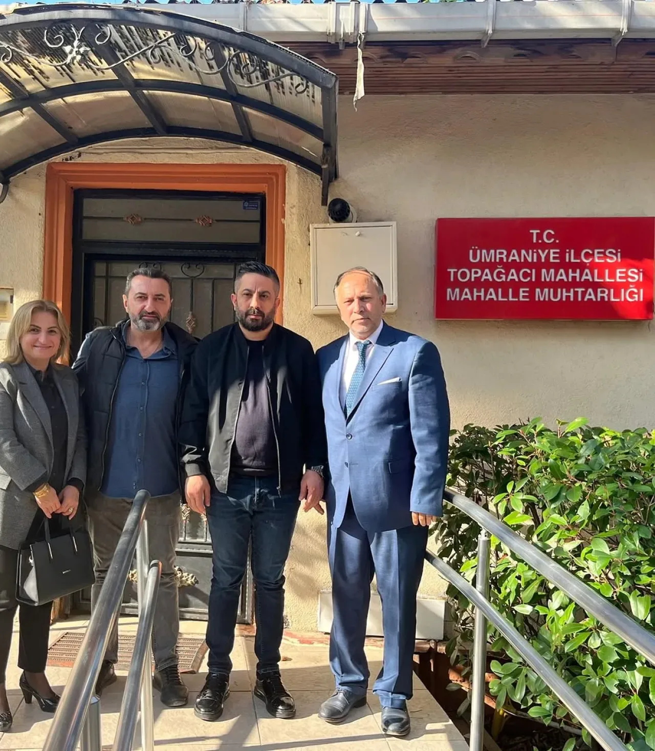 CHP Ümraniye İlçe Başkanlığı, Muhtarlar Günü'nde Mahalle Muhtarlarını Ziyaret Etti CHP Ümraniye İlçe Başkanlığı, Muhtarlar Günü'nde Mahalle Muhtarlarını Ziyaret Etti