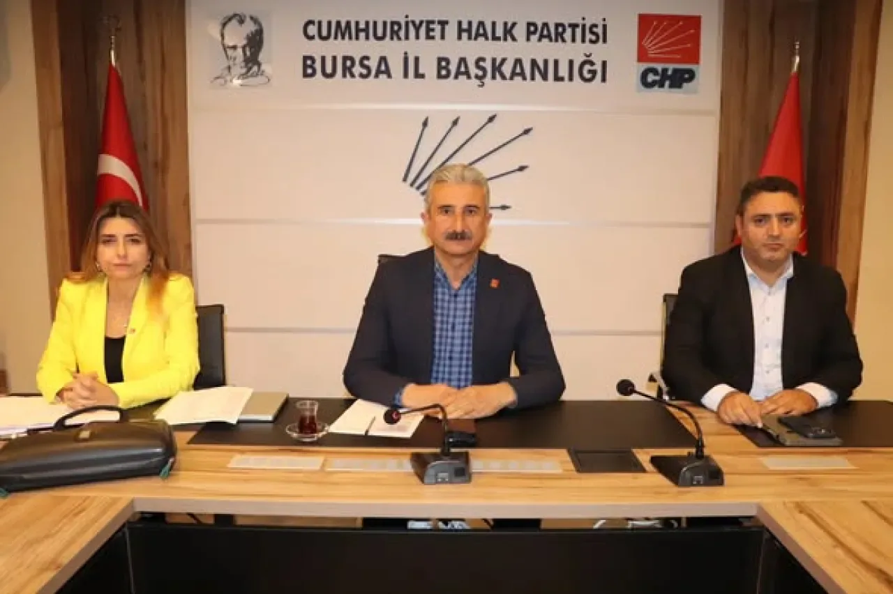 CHP Bursa İl Başkanlığı, İl Yönetim Kurulu Toplantısını Gerçekleştirdi CHP Bursa İl Başkanlığı, İl Yönetim Kurulu Toplantısını Gerçekleştirdi