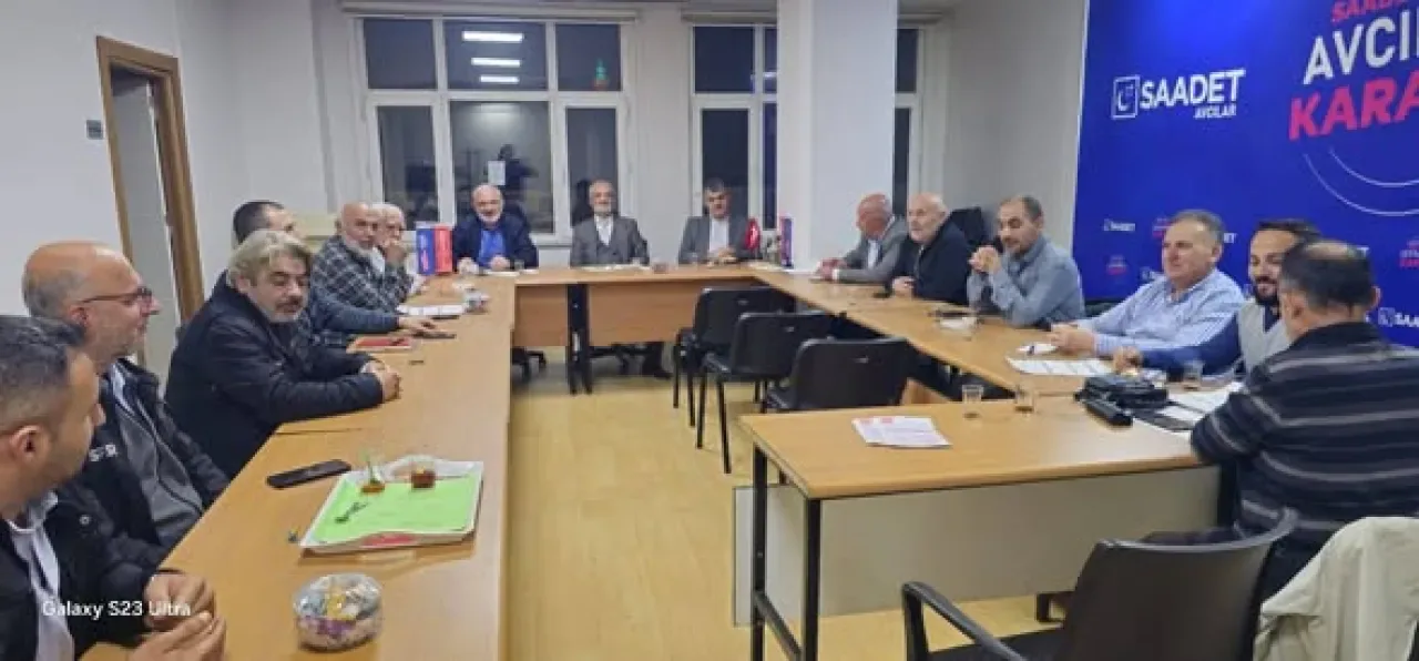 Saadet Partisi Avcılar'da Yönetim Kurulu Toplantısı Gerçekleştirdi Saadet Partisi Avcılar'da Yönetim Kurulu Toplantısı Gerçekleştirdi