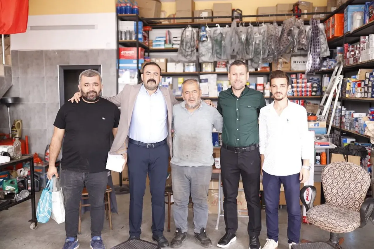 MHP Antalya Demre'de Esnaf Ziyaretleri Gerçekleştirdi MHP Antalya Demre'de Esnaf Ziyaretleri Gerçekleştirdi