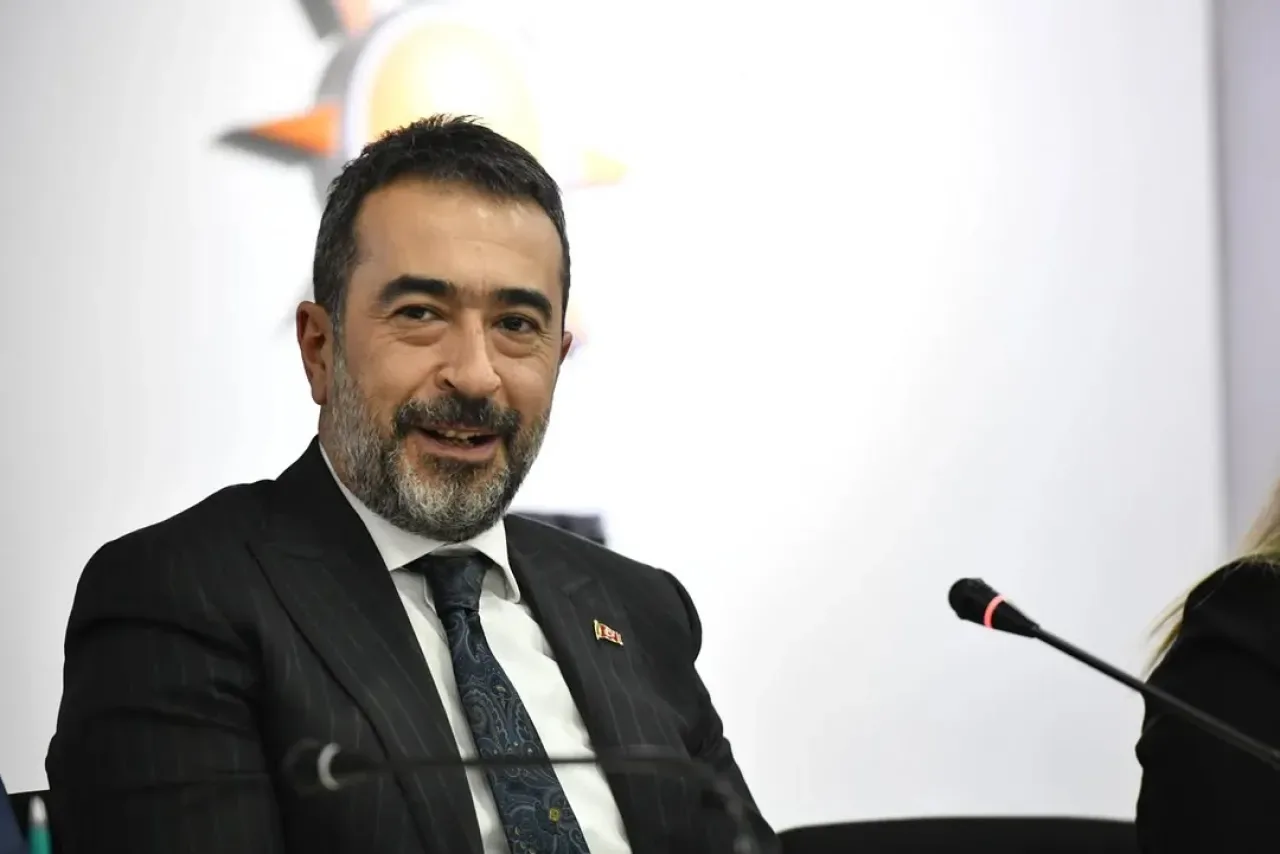 AK Parti Ankara'da Haftalık Olağan Toplantı Gerçekleştirildi AK Parti Ankara'da Haftalık Olağan Toplantı Gerçekleştirildi