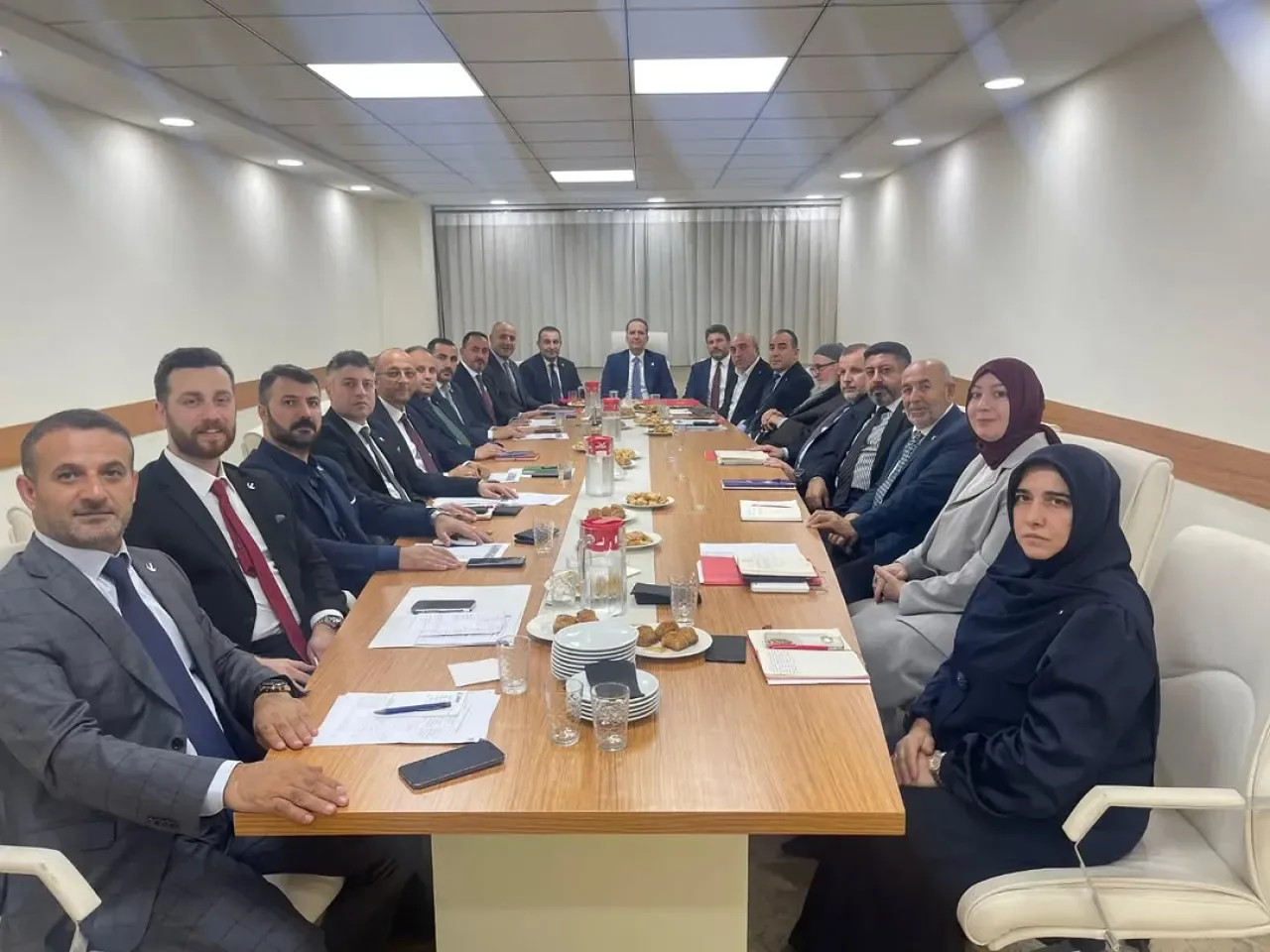 Yeniden Refah Partisi İstanbul'da Kongre Hazırlıklarını Değerlendirdi Yeniden Refah Partisi İstanbul'da Kongre Hazırlıklarını Değerlendirdi