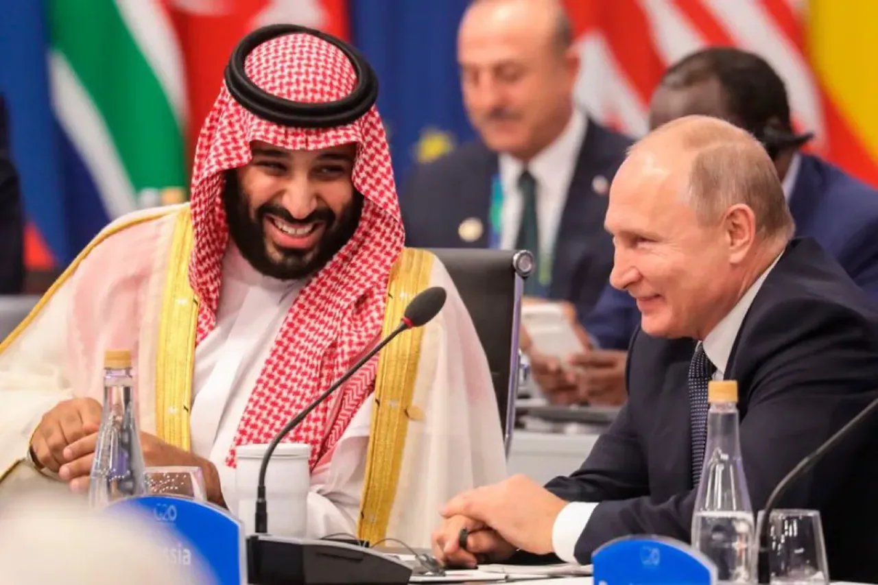 OPEC, Rusya'nın Önerisiyle Petrol Üretimini Sabit Tutma Kararı Aldı OPEC, Rusya'nın Önerisiyle Petrol Üretimini Sabit Tutma Kararı Aldı
