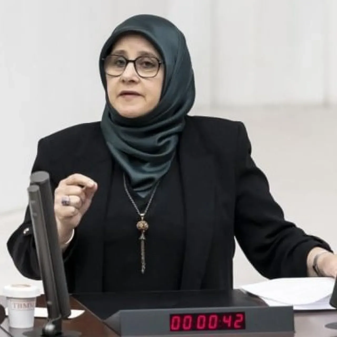 Eski HDP Milletvekili Hüda Kaya, Cezaevinden Tahliye Oldu Eski HDP Milletvekili Hüda Kaya, Cezaevinden Tahliye Oldu
