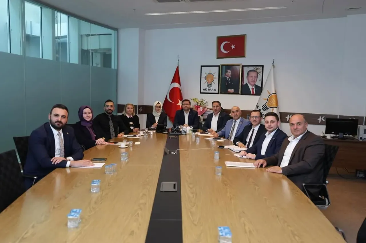 AK Parti Küçükçekmece Kasım Ayı Meclis Toplantısı Gerçekleşti AK Parti Küçükçekmece Kasım Ayı Meclis Toplantısı Gerçekleşti