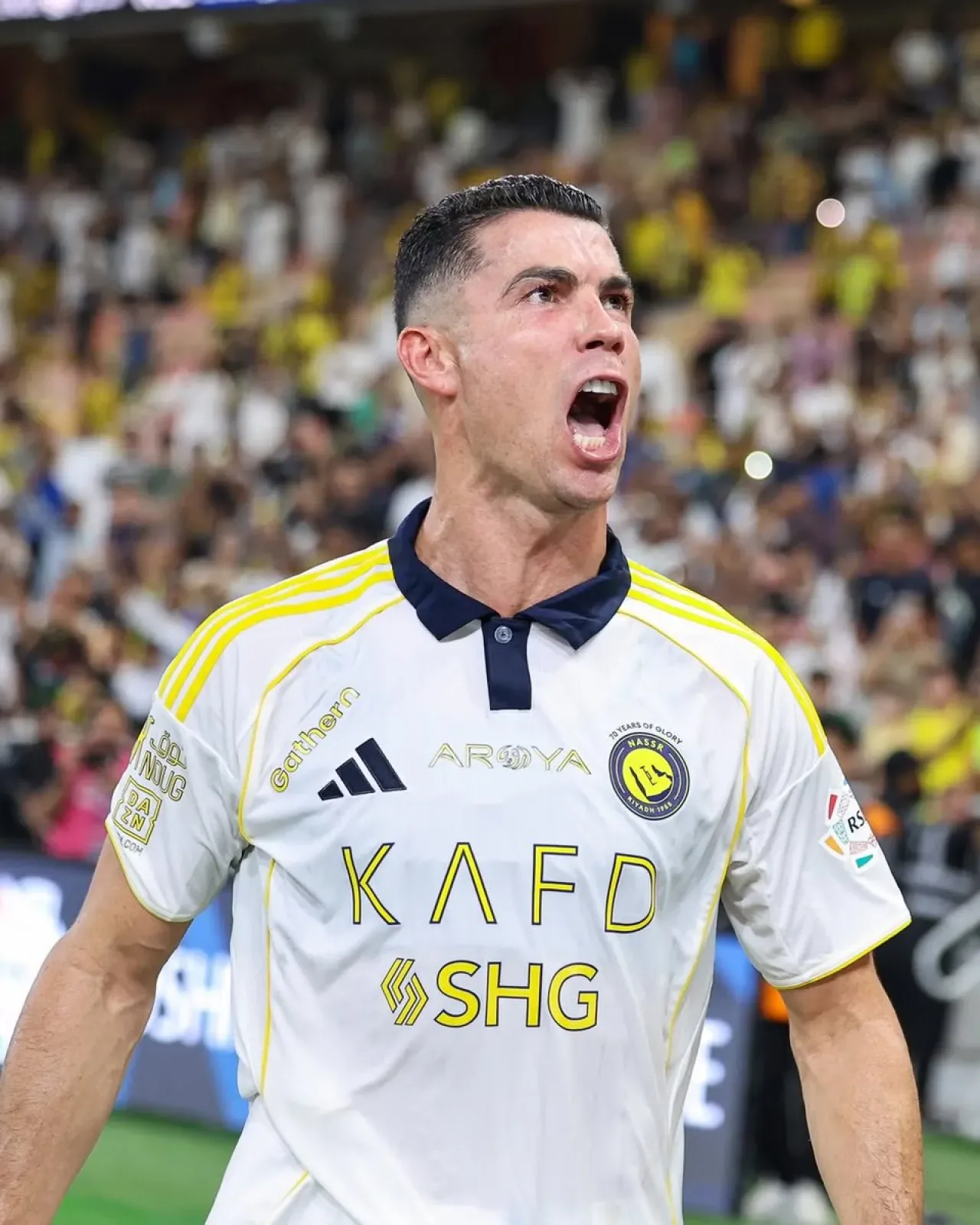 Cristiano Ronaldo'dan Messi Yorumu: "Alçakgönüllü Olmak İstemiyorum" Cristiano Ronaldo'dan Messi Yorumu: "Alçakgönüllü Olmak İstemiyorum"
