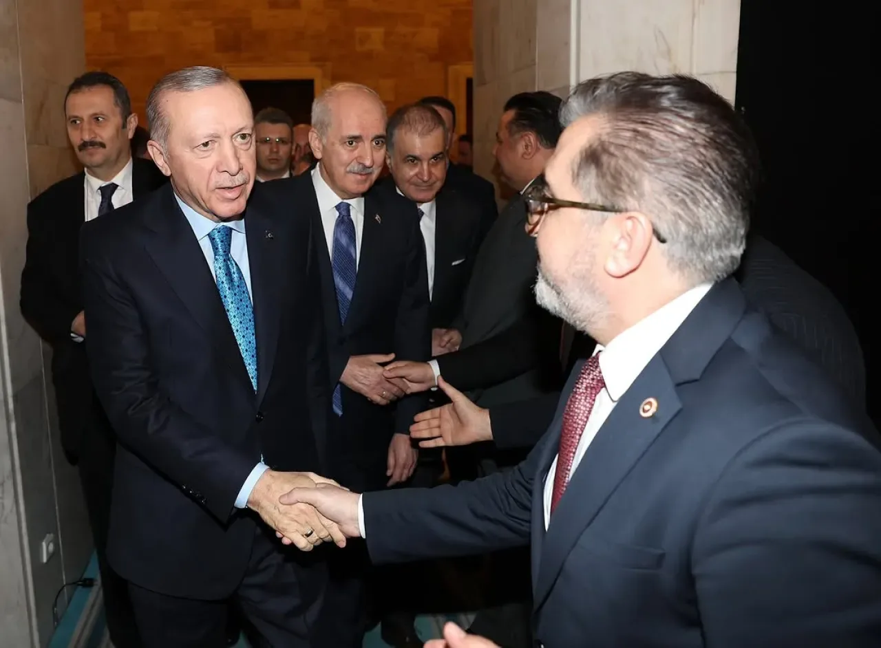 AK Parti İstanbul Milletvekili Adem Yıldırım'dan 3 Kasım Mesajı AK Parti İstanbul Milletvekili Adem Yıldırım'dan 3 Kasım Mesajı