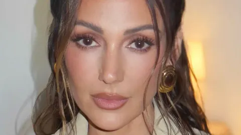 Michelle Keegan 'The Blame' tanıtımında deri pantolonla dikkat çekti, ITV ayrılık iddialarını yalanladı