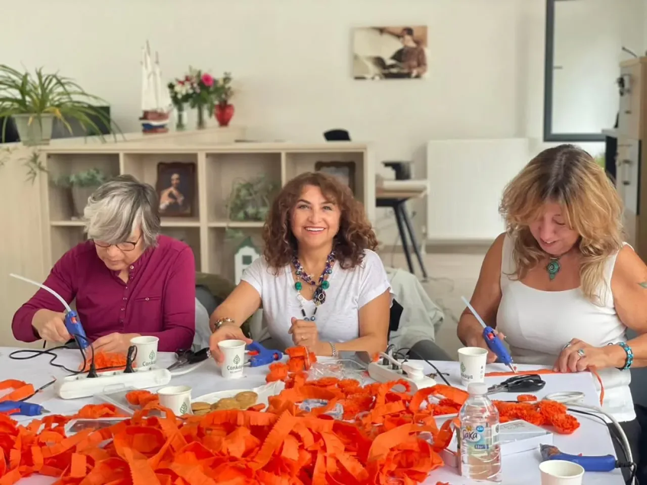 Çankaya'da Lösemili Çocuklar İçin Turuncu Karanfil Dayanışması Çankaya'da Lösemili Çocuklar İçin Turuncu Karanfil Dayanışması