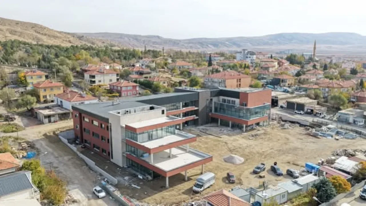 Ankara'da Yeni Aile Yaşam Merkezi Şereflikoçhisar'da Yükseliyor Ankara'da Yeni Aile Yaşam Merkezi Şereflikoçhisar'da Yükseliyor