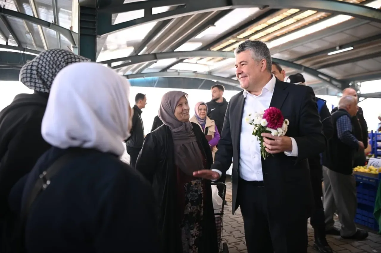 Karesi Belediyesi, Pazarcı Esnafını Ziyaret Etti Karesi Belediyesi, Pazarcı Esnafını Ziyaret Etti