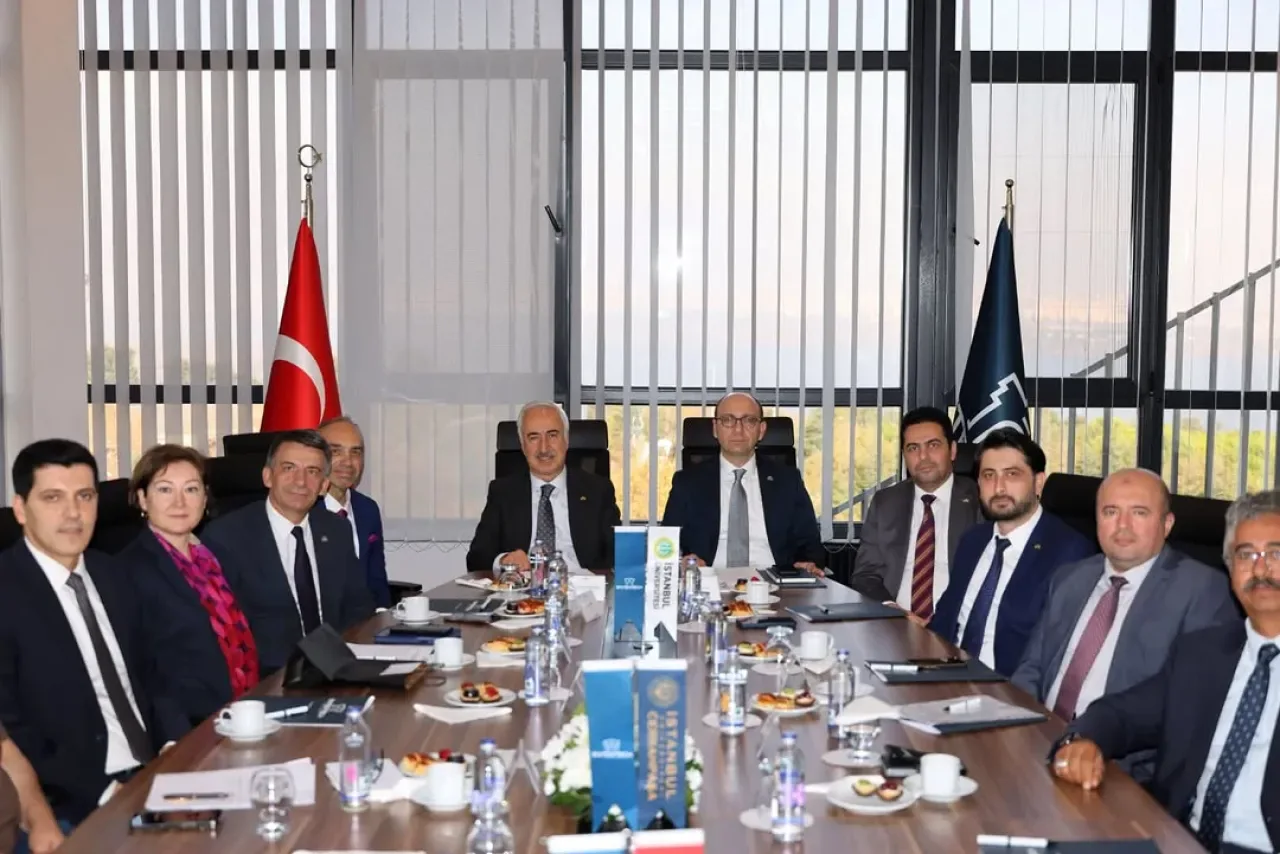 Entertech İstanbul Teknokent'te Yönetim Değişimi: Yeni Başkan Prof. Dr. Bülent Zülfikar Entertech İstanbul Teknokent'te Yönetim Değişimi: Yeni Başkan Prof. Dr. Bülent Zülfikar