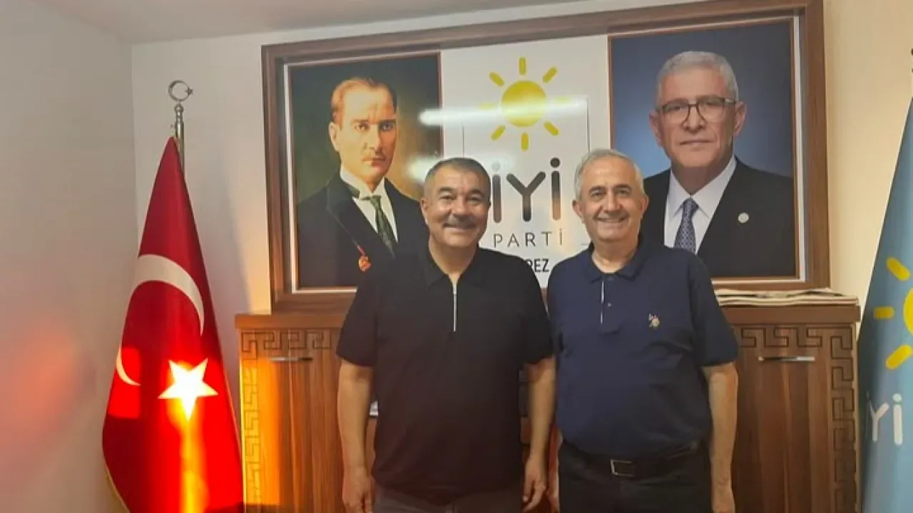 İYİ Parti'de Teşkilat Başkan Yardımcısı Yücel Kesen'den Kepez İlçe Başkanı Oğuz Altınkaynak'a Hayırlı Olsun Ziyareti İYİ Parti'de Teşkilat Başkan Yardımcısı Yücel Kesen'den Kepez İlçe Başkanı Oğuz Altınkaynak'a Hayırlı Olsun Ziyareti