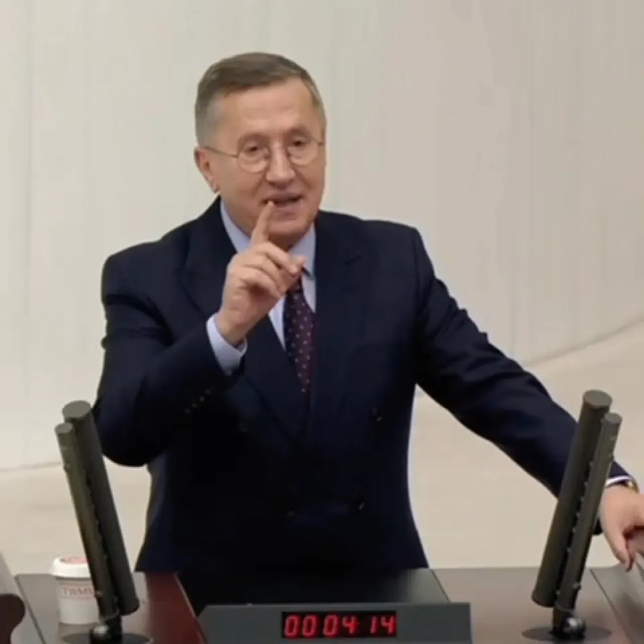 İYİ Parti'den Merkez Bankası Başkan Yardımcısı Hakkında Sert Açıklama İYİ Parti'den Merkez Bankası Başkan Yardımcısı Hakkında Sert Açıklama