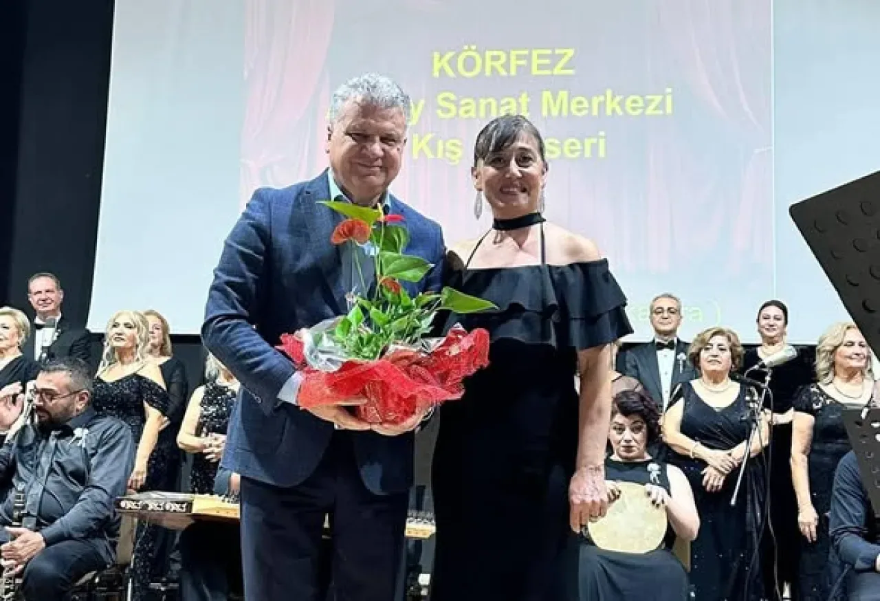 Edremit'te Türk Sanat Müziği Konseriyle Komşuluk Buluşması Edremit'te Türk Sanat Müziği Konseriyle Komşuluk Buluşması