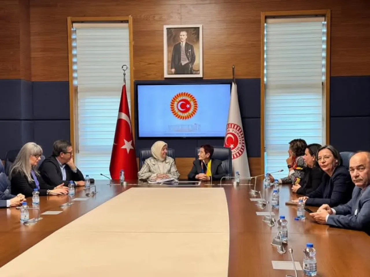 Kosova ve Türkiye Arasında Parlamentolar Arası İş Birliği Görüşmeleri Kosova ve Türkiye Arasında Parlamentolar Arası İş Birliği Görüşmeleri