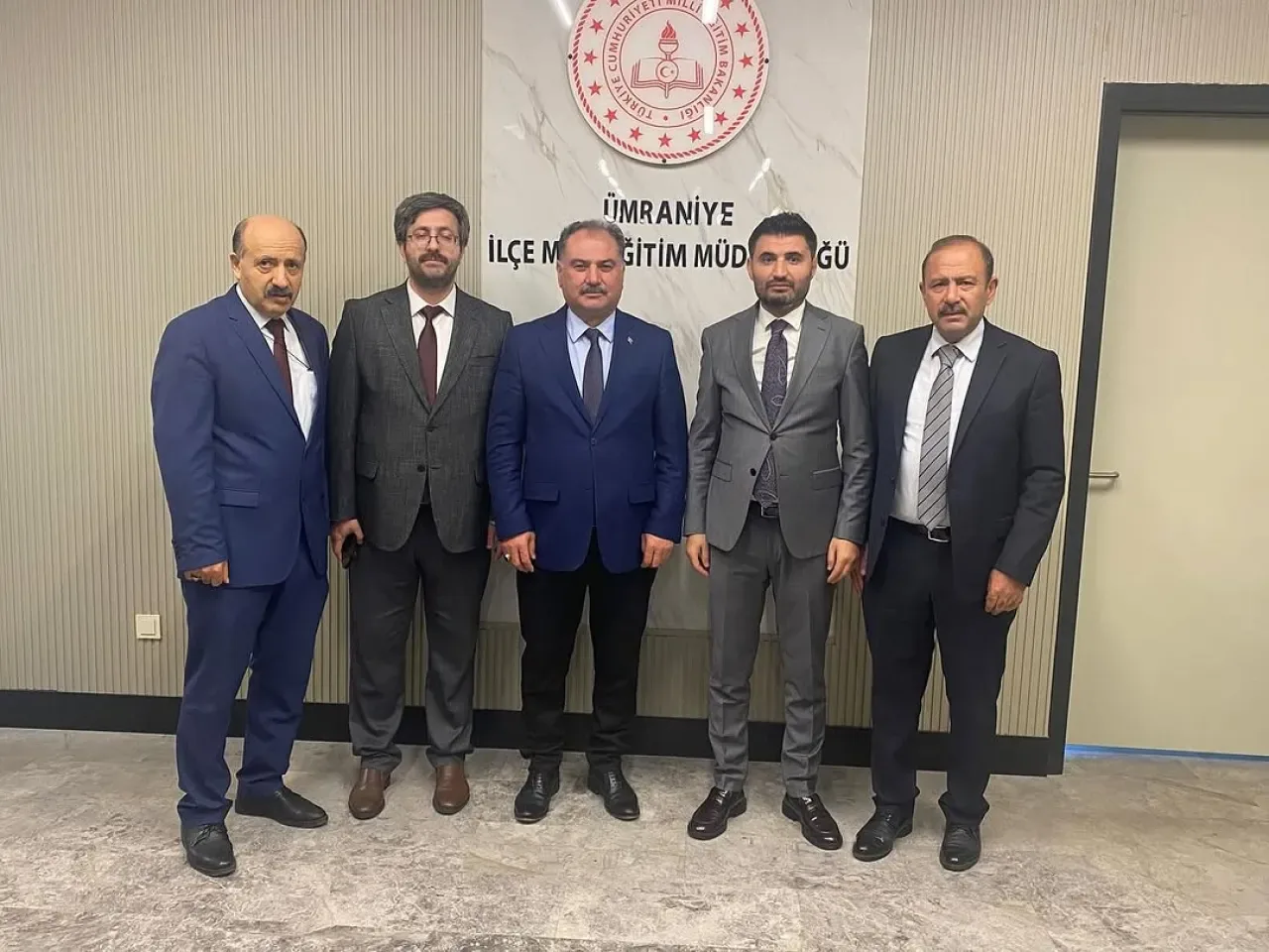 İstanbul Ümraniye İlçe Milli Eğitim Müdürü Mustafa Özen'e Ziyaret İstanbul Ümraniye İlçe Milli Eğitim Müdürü Mustafa Özen'e Ziyaret