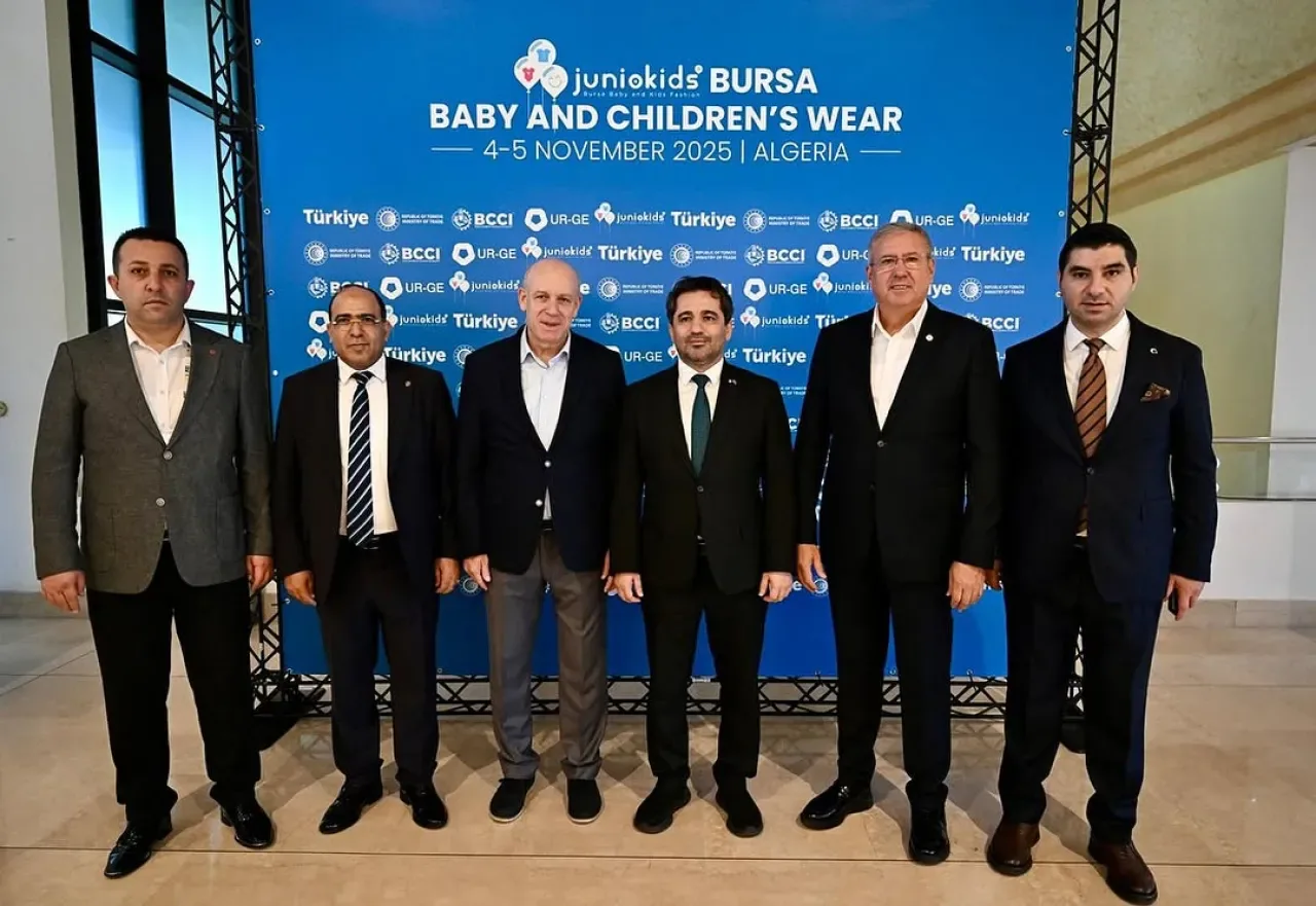 Bursa Bebek ve Çocuk Konfeksiyonu Sektörü Cezayir'de İş Bağlantıları Kurdu Bursa Bebek ve Çocuk Konfeksiyonu Sektörü Cezayir'de İş Bağlantıları Kurdu