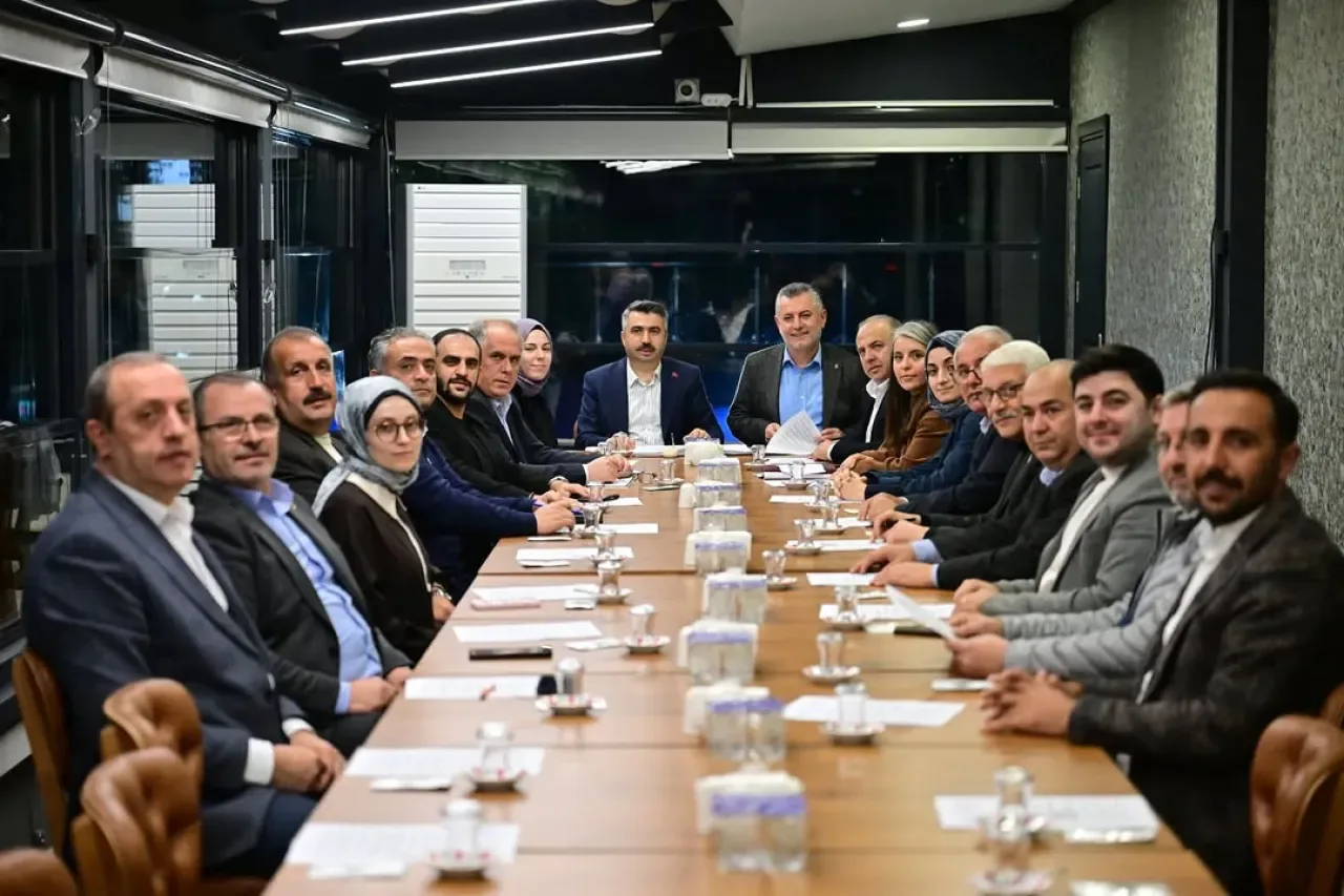 Yıldırım Belediye Başkanı Oktay Yılmaz, Ekim Ayı Meclis Toplantısını Gerçekleştirdi Yıldırım Belediye Başkanı Oktay Yılmaz, Ekim Ayı Meclis Toplantısını Gerçekleştirdi
