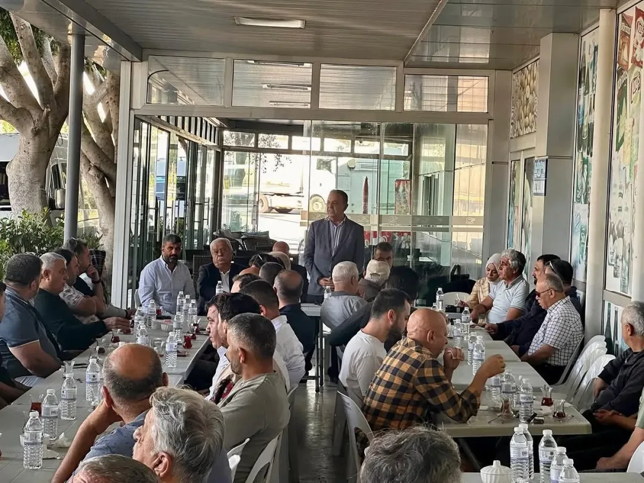 MHP Alanya'dan Eski Konaklı Mahallesi'ne "Hayırlı Günler Komşum" Ziyareti MHP Alanya'dan Eski Konaklı Mahallesi'ne "Hayırlı Günler Komşum" Ziyareti