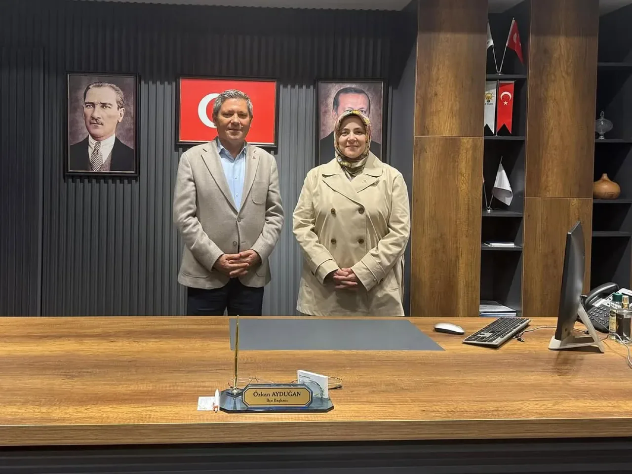 AK Parti'li Tuğba Işık Ercan, Beykoz İlçe Başkanlığını Ziyaret Etti AK Parti'li Tuğba Işık Ercan, Beykoz İlçe Başkanlığını Ziyaret Etti