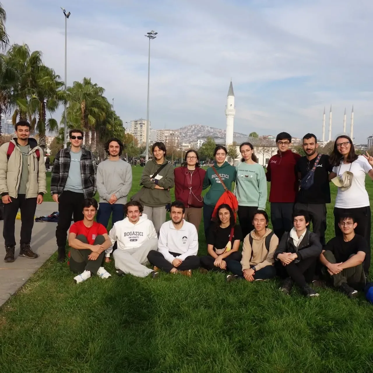 Boğaziçi Üniversitesi Havacılık Kulübü Maltepe'de Yer Eğitimi Gerçekleştirdi Boğaziçi Üniversitesi Havacılık Kulübü Maltepe'de Yer Eğitimi Gerçekleştirdi