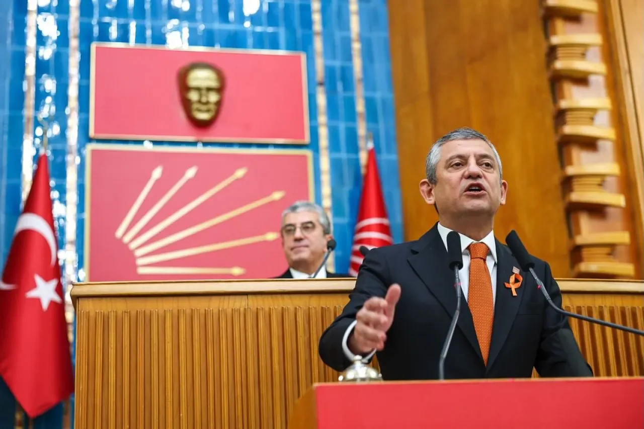 CHP Liderliğinde Adalet ve Demokrasi Mücadelesi CHP Liderliğinde Adalet ve Demokrasi Mücadelesi