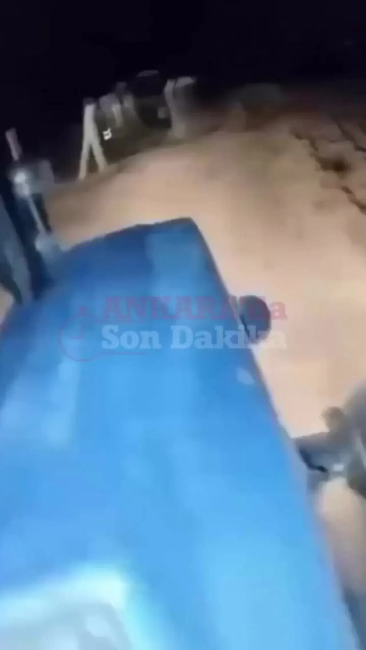 Kırıkkale'de Kardeş Kavgası: Tarla Traktörle Tahrip Edildi Kırıkkale'de Kardeş Kavgası: Tarla Traktörle Tahrip Edildi