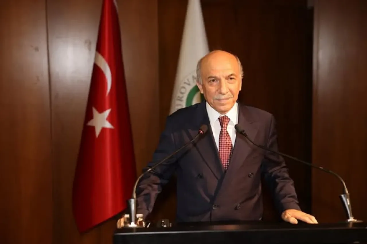Uluslararası Hukuk Bağlamında Savaş ve Çatışma Konferansı Adana'da Düzenlendi Uluslararası Hukuk Bağlamında Savaş ve Çatışma Konferansı Adana'da Düzenlendi