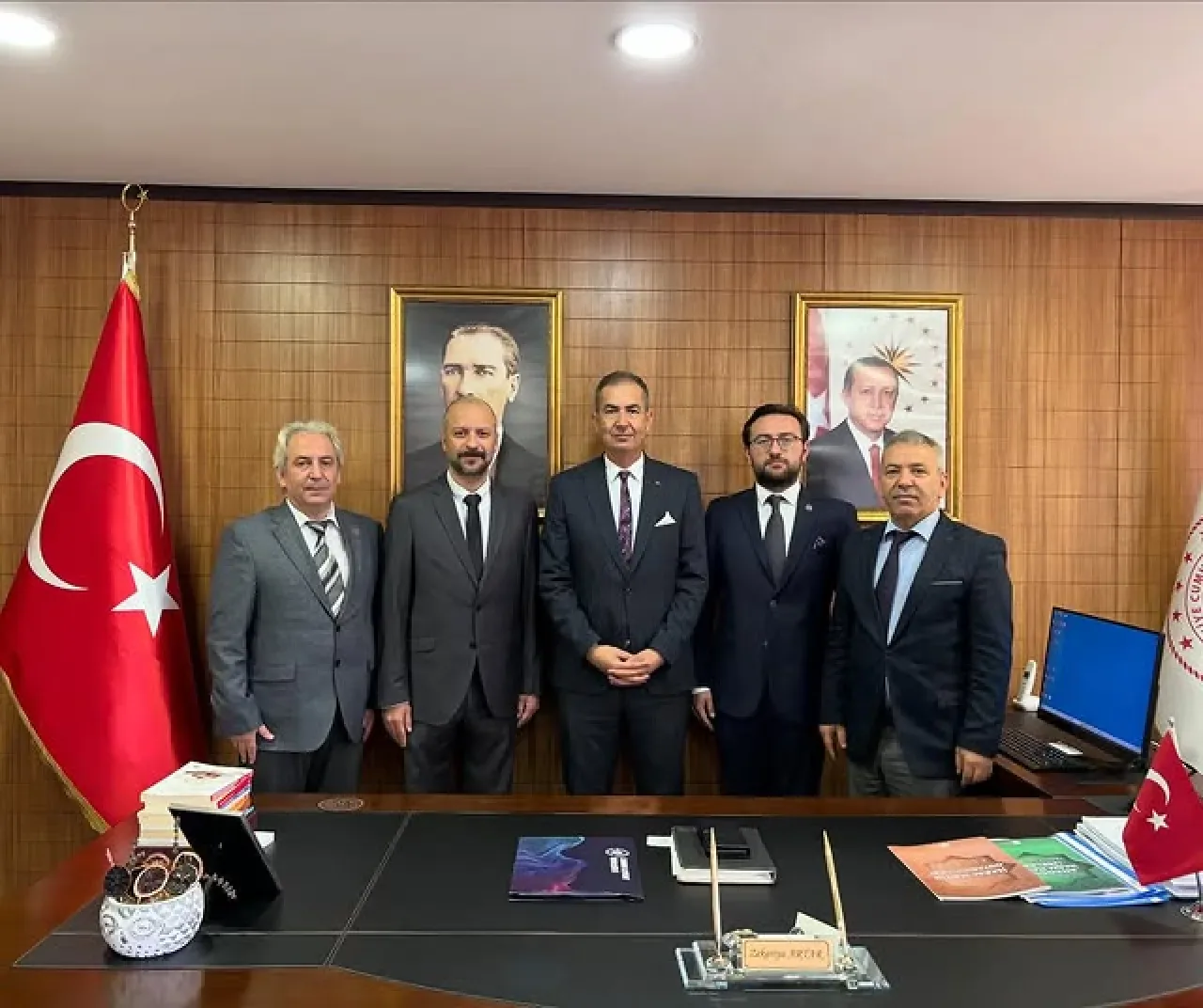 Beykent Üniversitesi Temsilcileri Büyükçekmece İlçe Milli Eğitim Müdürü Zekeriya Artar'ı Ziyaret Etti Beykent Üniversitesi Temsilcileri Büyükçekmece İlçe Milli Eğitim Müdürü Zekeriya Artar'ı Ziyaret Etti