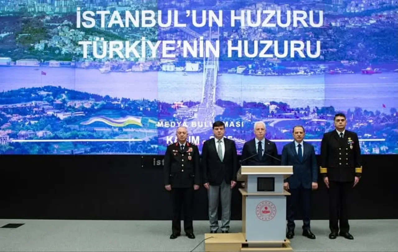 İstanbul'da Suç Oranlarında Yüzde 30'a Varan Düşüş: 2025 Yılı İlk 10 Ayın Emniyet Verileri Açıklandı İstanbul'da Suç Oranlarında Yüzde 30'a Varan Düşüş: 2025 Yılı İlk 10 Ayın Emniyet Verileri Açıklandı