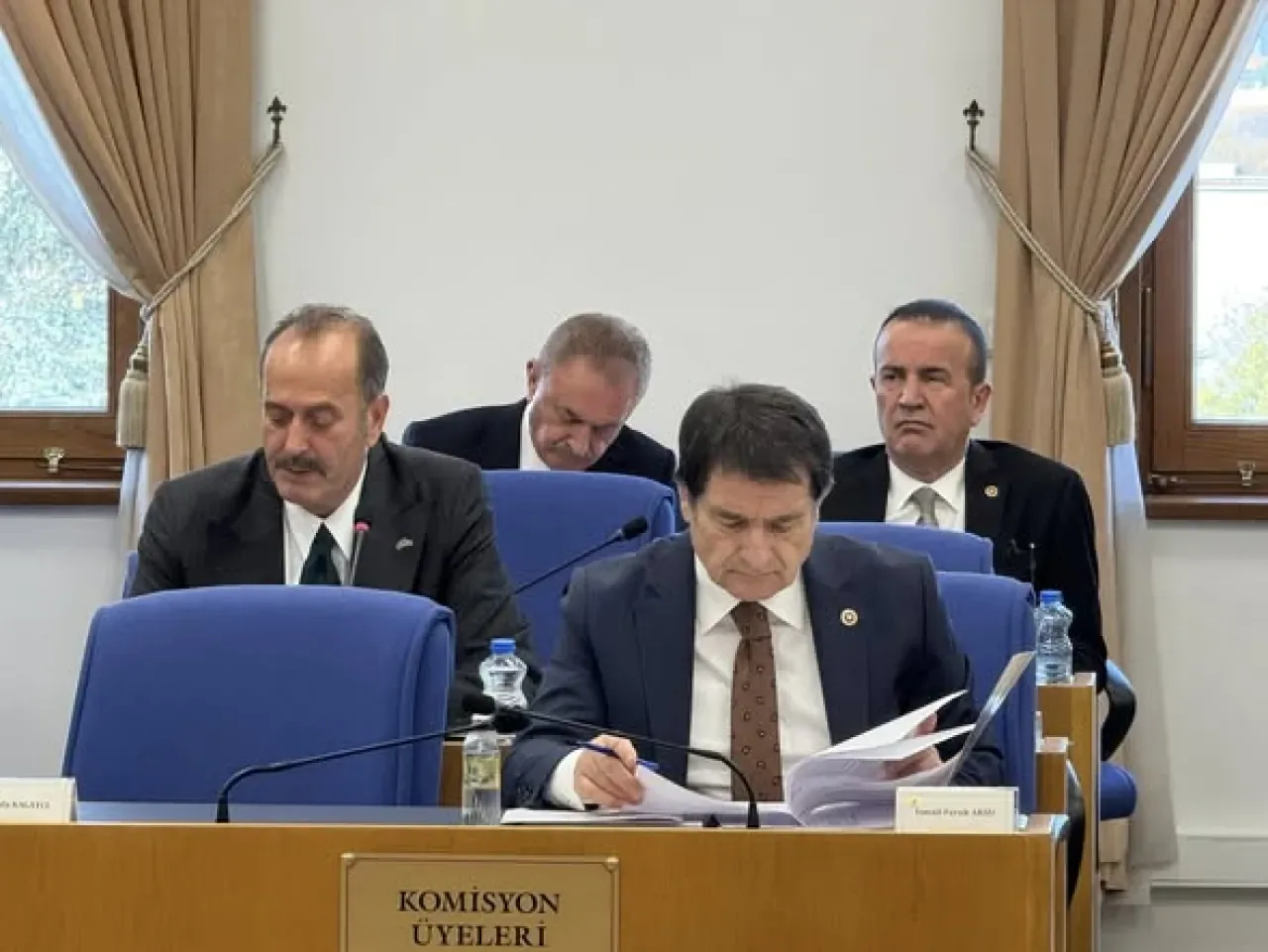 MHP'li Osmanağaoğlu, Ticaret Bakanlığı Bütçesi Hakkında Açıklamalarda Bulundu MHP'li Osmanağaoğlu, Ticaret Bakanlığı Bütçesi Hakkında Açıklamalarda Bulundu
