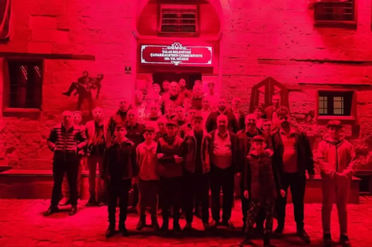 Talas'ta Çanakkale Ruhunu Yaşatan Anlamlı Ziyaret Talas'ta Çanakkale Ruhunu Yaşatan Anlamlı Ziyaret