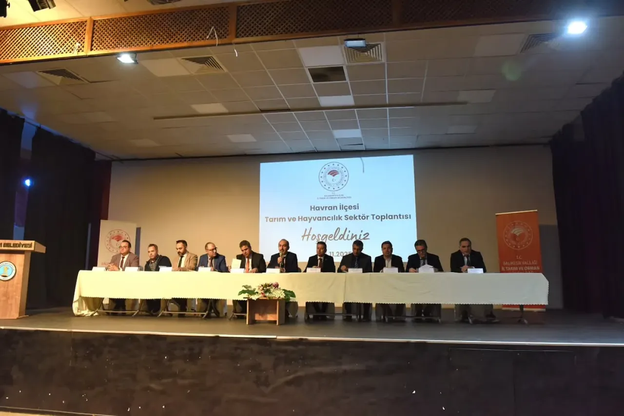 Havran'da Tarım ve Hayvancılık Sektörü Masaya Yatırıldı Havran'da Tarım ve Hayvancılık Sektörü Masaya Yatırıldı
